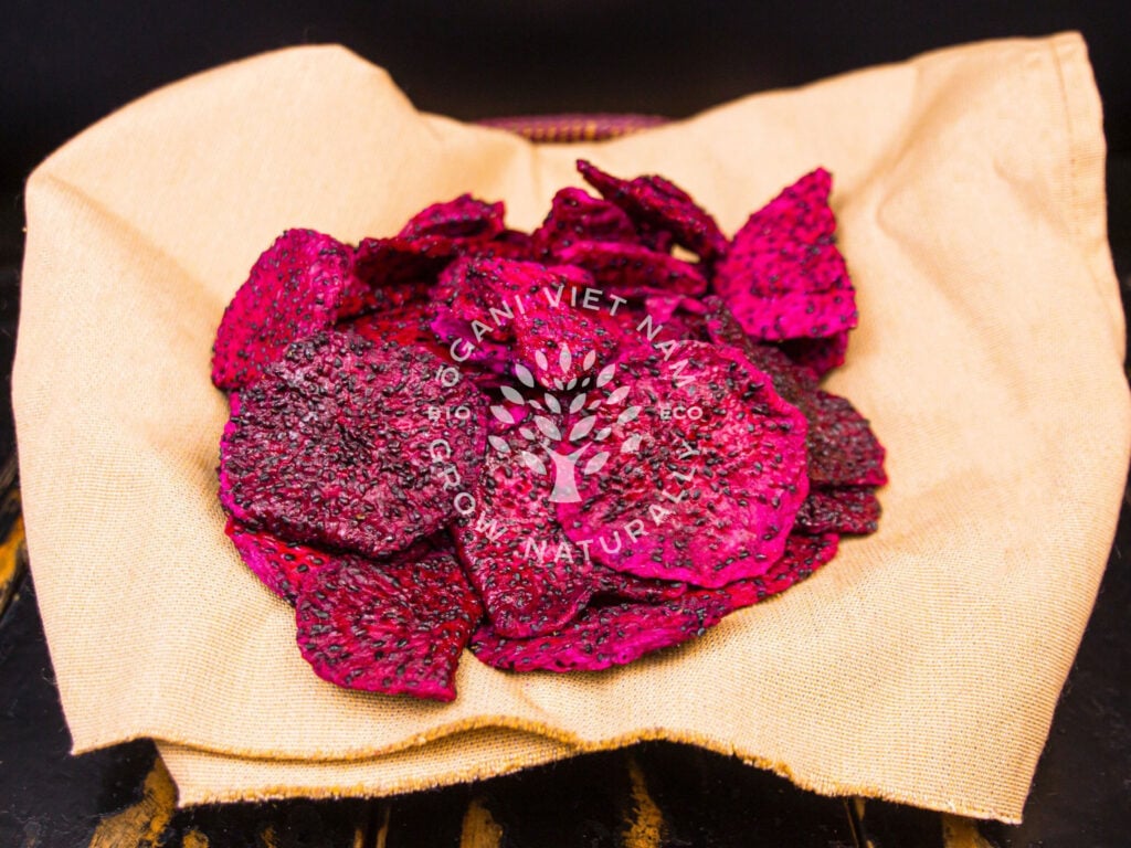 thanh long say deo do hoac trang khong su dung dau 20