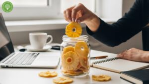 dried pineapple uses